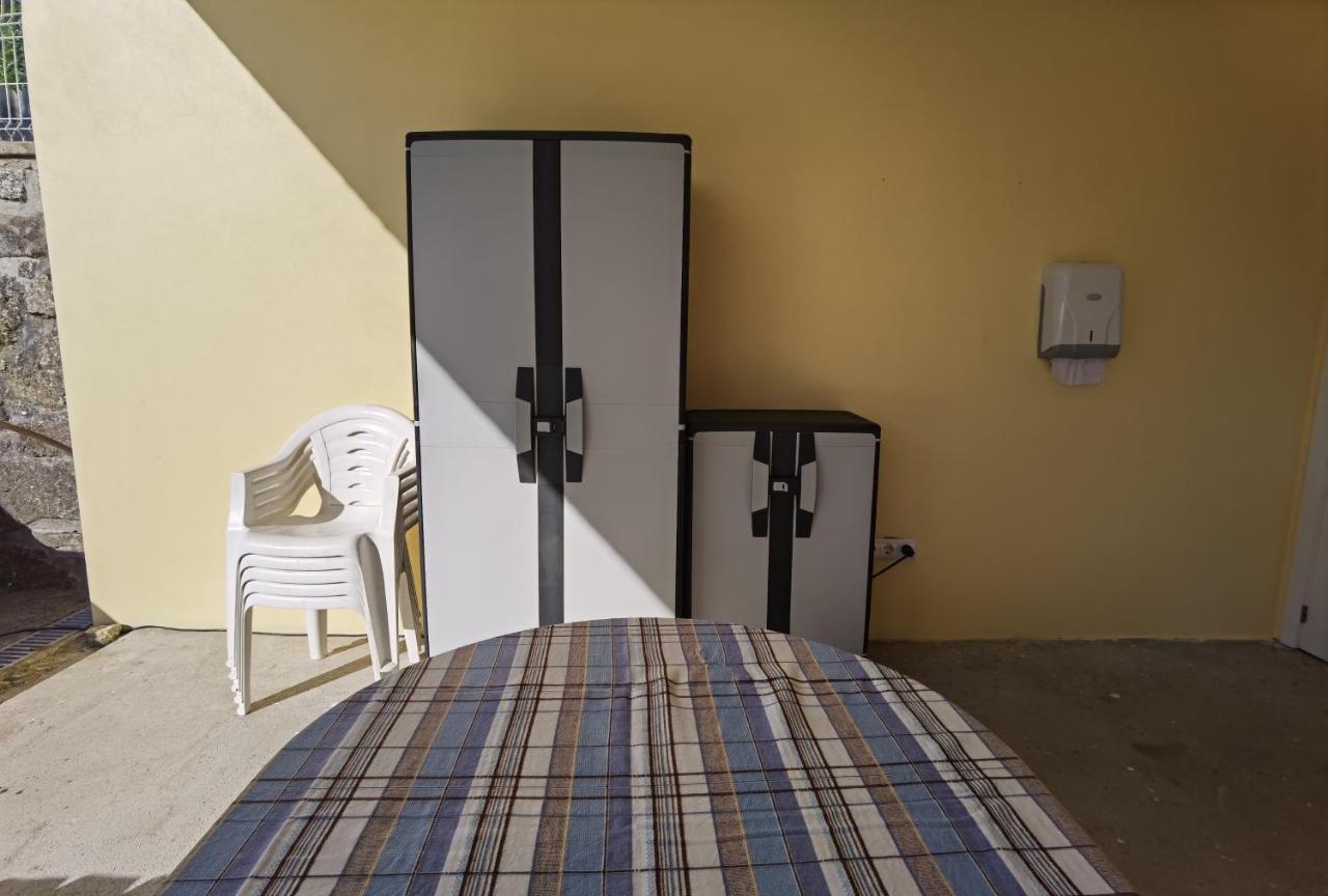 דירות פארדס דה קורה Fernandes House מראה חיצוני תמונה